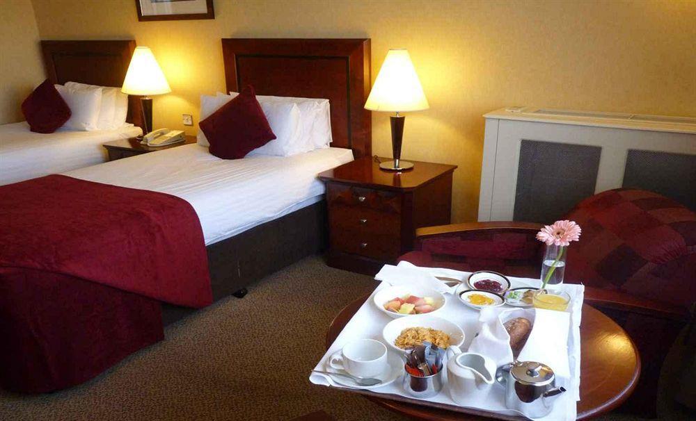 Clyde Court Hotel Дублін Екстер'єр фото