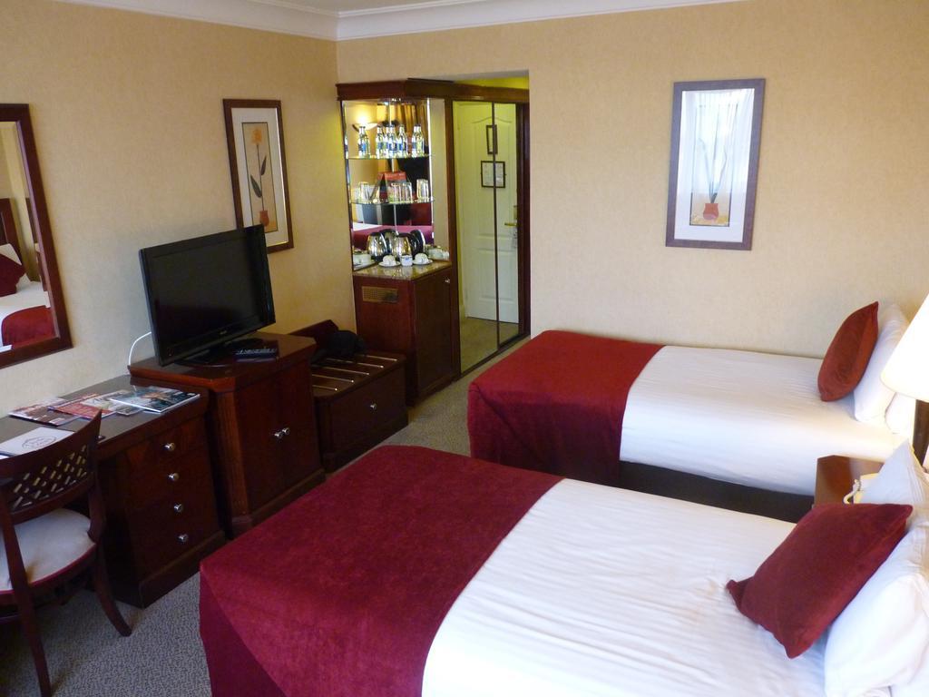 Clyde Court Hotel Дублін Номер фото
