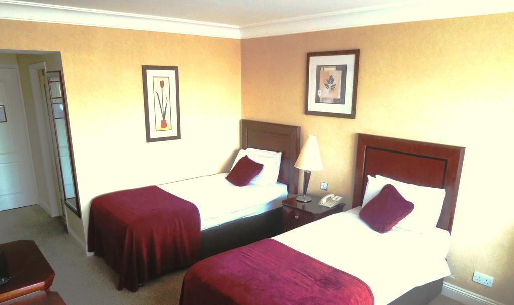 Clyde Court Hotel Дублін Номер фото