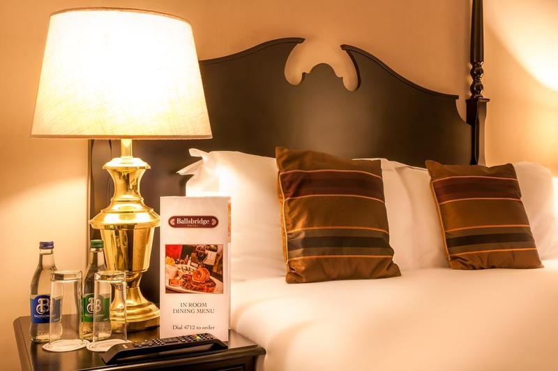 Clyde Court Hotel Дублін Екстер'єр фото