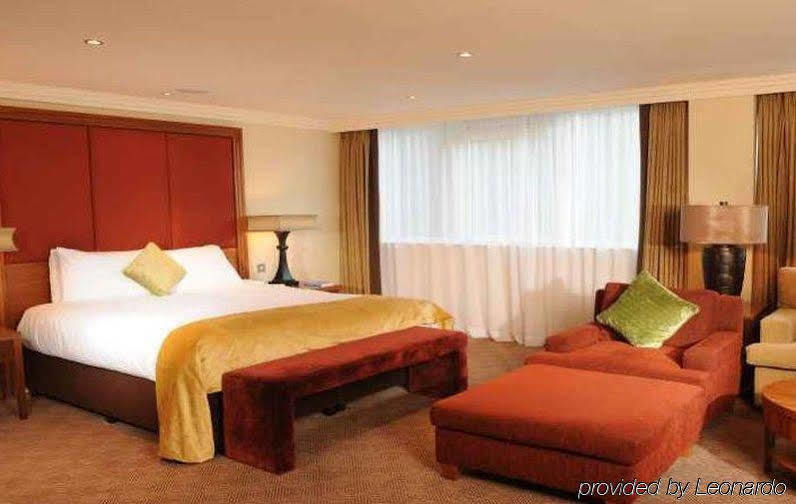 Clyde Court Hotel Дублін Екстер'єр фото