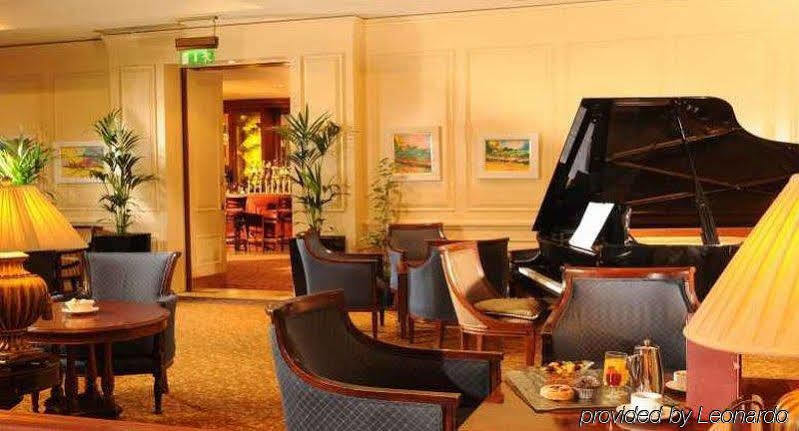 Clyde Court Hotel Дублін Екстер'єр фото